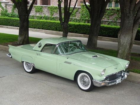 Willow Green 1957 Ford Thunderbird, Old Vintage Cars, Auto Retro, Ford Classic Cars, Classy Cars, Ford Thunderbird, Pretty Cars, Classic Cars Vintage