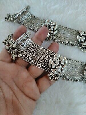 Women's Antique Rare Silver Anklet Traditional Bridal Wear Lotus Designs Payal | eBay Heavy Payal Designs Silver For Bride, Silver Payal Design Bridal, Anklet Traditional, Silver Payal Design, Anklets Design, Antique Silver Jewelry Indian, Antique Silver Anklet, Payal Design, Payal Designs Silver