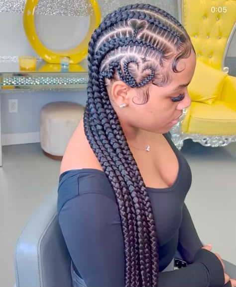 Heart Box Braids, Gana Braids, Cornrow Styles, Watermelon Glow, Hair Brooch, Feed In Braids Hairstyles, Fabulous Hair, Braided Cornrow Hairstyles, Braids Hairstyles Pictures