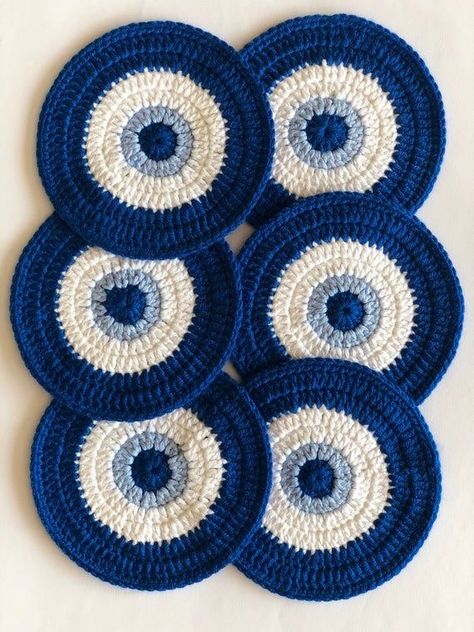 Crochet Coasters Free Pattern, Crochet Coaster Pattern, Crochet Coaster, Crochet Humor, Crochet Business, Unusual Gift, Gift Housewarming, Fun Crochet Projects, Creation Couture