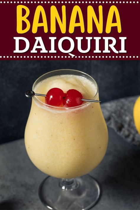 Whip up this banana daiquiri for a tropical treat like no other! The blend of bananas, rum, triple sec, and coconut milk is creamy and delicious. Banana Daiquiri Recipe Rum, Banana Daquiri Recipe Frozen, Banana Daiquiri Recipe, Daiquiri Recipes, Vacation Drinks, Banana Daiquiri, Wine Slushie Recipe, Banana Cocktails, Alcoholic Punch Recipes