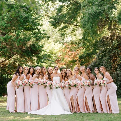 The ladies are looking pretty in pink! ⁠ ⁠ .⁠ .⁠ ⁠ Day of Coordinator: @thehardinhouse⁠ Photographer: @_whitphotography⁠ Venue:… | Instagram Bridesmades Dresses, Pale Pink Weddings, Las Vegas Wedding Photos, Pastel Pink Weddings, Day Of Coordinator, Soft Pink Wedding, Pink And White Weddings, Light Pink Wedding, Wedding Party Outfits