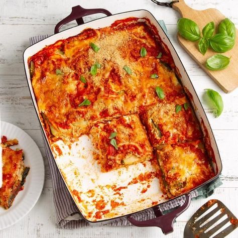 Zucchini Ricotta Bake Recipe: How to Make It | Taste of Home Enchiladas Mexicanas, Enchilada Lasagna, Zucchini Ricotta, Easy Eggplant, Pasta Ideas, Frozen Lasagna, Zucchini Recipes Healthy, Low Carb Lasagna, Eggplant Lasagna