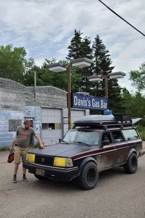 Volvo 240 Wagon Camping, Volvo 240 Wagon, Volvo Station Wagon, Volvo Suv, Mini Motorhome, Volvo Wagon, Toyota Van, Volvo 740, Adventure Car