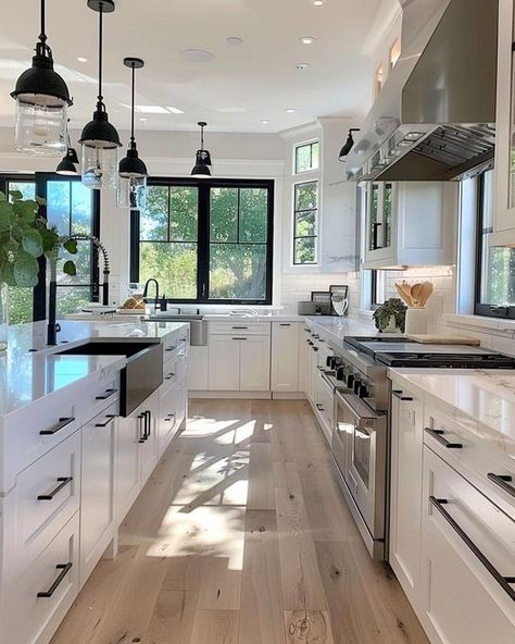 Dmitry Banchik - Realtor in Niagara and Hamilton Dream Life House, Farmhouse Kitchen Design, Dream House Rooms, Dream House Interior, Design Your Dream House, New Home Designs, Dream House Plans, Beautiful Kitchens, Nottingham