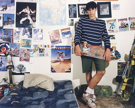 Adrienne Salinger Bedrooms, Adrienne Salinger, 1990s Bedroom, Huck Magazine, 90s Bedroom, Grunge Bedroom, Bg Design, Dangerous Minds, Teen Girl Bedroom