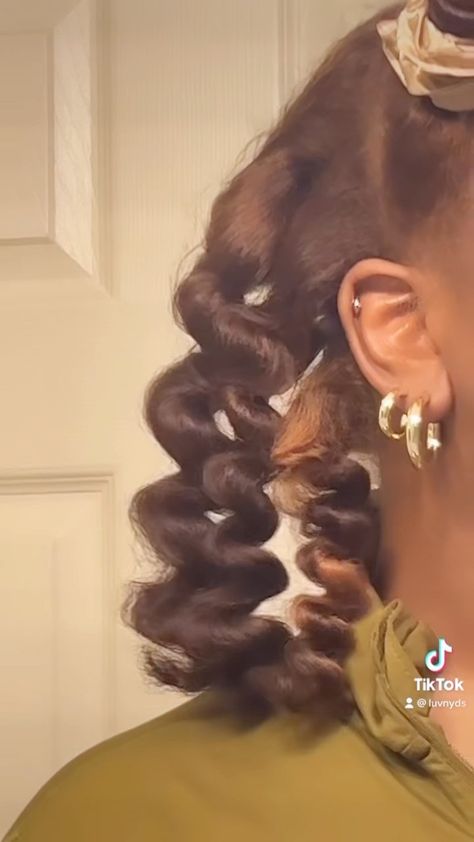 @luvnyds on Instagram: “the cinnagold bantu knot tutorial that the girlies asked for🤍 #luvnyds #bantuknots #tgin” Bantu Knots Tutorial, Knot Tutorial, Bantu Knot, Bantu Knot Out, Knot Out, Knots Tutorial, Bantu Knots, Hair Tutorial, Knot