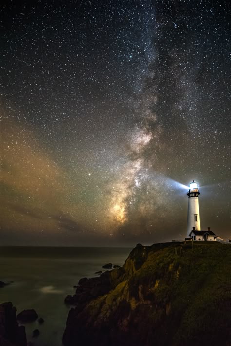 Pigeon Point Lighthouse and the Milky Way. Lighthouses Photography, Lighthouse Photos, Lighthouse Painting, Lighthouse Pictures, Lighthouse Art, Beautiful Lighthouse, Light Houses, The Milky Way, The Lighthouse