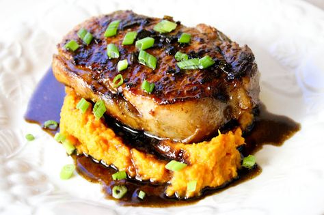 Typically when you say "pork chop", I say "not interested." The majority of pork chops, at least that I've encountered, have been dry and ... Agrodolce Sauce, Pork Chop Recipes Grilled, Sausage Pasta Recipes, Easy Pork Chop Recipes, Juicy Pork Chops, Healthy Recipes Easy Snacks, Chops Recipe, Low Carb Dinner Recipes, Mashed Sweet Potatoes