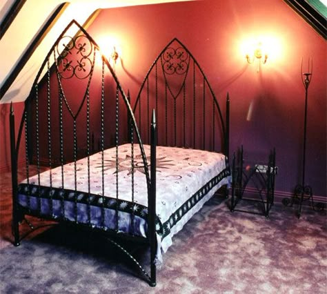 Nimiane - SPW Ironworks Gothic & Medieval Furniture Gothic Cabin, Goth Room Ideas, Medieval Symbols, Goth House, Gothic Bed, Gothic Medieval, Medieval Furniture, Gothic Bedroom, Frame Poster