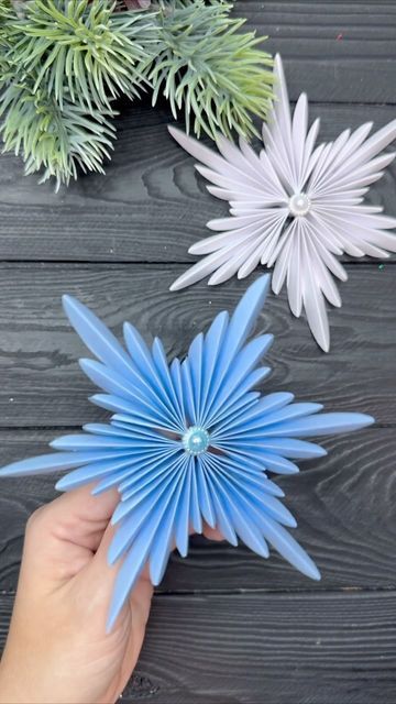 Origami Snowflake, 3d Paper Snowflakes Diy, 3d Snowflake Diy, 3d Snow Flakes Diy, Diy 3d Snowflakes Paper, 3-d Paper Snowflakes Diy, Paper Snowflakes Diy, Paper Christmas Decorations, Snow Flakes Diy