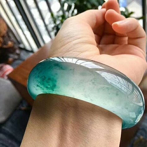 Jade Charm, Jeweled Shoes, Chinese Jewelry, Magical Jewelry, Bold Jewelry, Wide Bracelet, Jade Necklace, Ancient Jewelry, Jewelry Studio