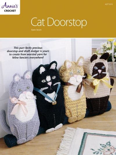 You Can Crochet A Cat Doorstop. Here's How. Doorstop Pattern, Cat Doorstop, Granny Square Quilt, Annie's Crochet, Door Stoppers, Mermaid Pillow, Cozy Crochet Patterns, Pictures Of Cats, Crochet Home Decor