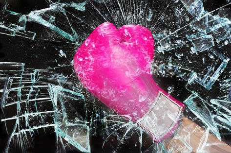 3 Traits Women Who Break the Glass Ceiling Have in Common https://www.entrepreneur.com/article/397766 Pink Boxing Gloves, Break The Glass, Angry Women, Female Boxers, Julia Louis Dreyfus, Pink Power, Stand Strong, Glass Ceiling, Move Forward