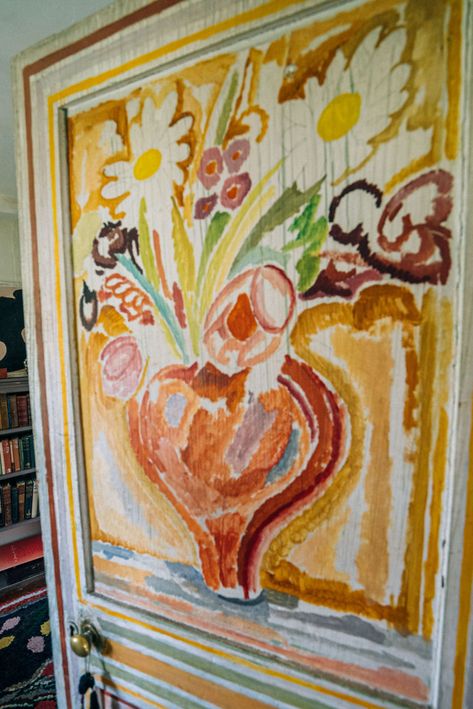 Painting on every available surface, Charleston House | Munjiri Videos Charleston House, Hand Painted Mirrors, Vanessa Bell, Bloomsbury Group, Painted Door, Charleston Homes, Mirror Painting, Artist House, Hand Painted Furniture