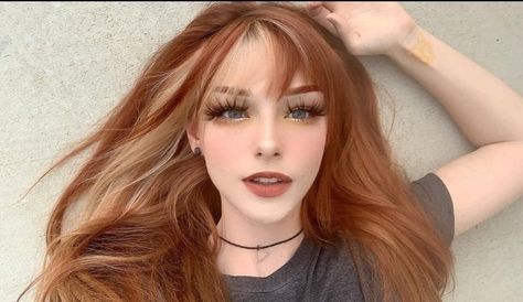 Ginger Hair Color, Aesthetic Tiktok, Short Hair Styles For Round Faces, Haircut And Color, Bob Haircut, Hair Inspiration Color, Hair Inspo Color, Ginger Hair, Fashion Aesthetic