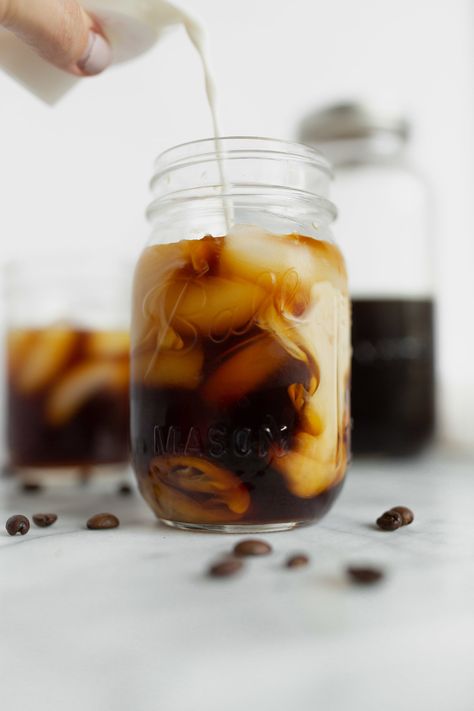 No Waste Cold Brew Recipe — The Fond Life Maple Cold Brew, Coconut Cream Cold Foam, Honey Cold Foam, Homemade Cold Foam Recipe, Maple Cold Foam, Marshmallow Cold Foam Recipe, Cold Foam How To Make, Flavored Cold Foam, Homemade Cold Foam