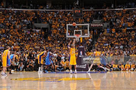 Kobe Bryant of the Los Angeles Lakers shoots a free throw against the... News Photo - Getty Images Kobe Bryant Injury, Free Throw, Nba Playoffs, Digital Asset Management, Western Conference, Oklahoma City Thunder, Asset Management, Digital Content, Kobe Bryant