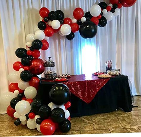 Graduation Party Balloon Decorations, Tvd Birthday, Bachelorette Party Backdrop, Magician Birthday Party, Black And White Balloons, Fortieth Birthday, Black And Gold Balloons, 50th Birthday Party Decorations, 1 Balloon