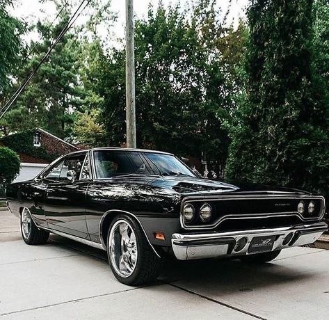 Oldschool Cars, 1970 Plymouth Roadrunner, Plymouth Muscle Cars, Plymouth Road Runner, Old Muscle Cars, Dodge Muscle Cars, Mopar Cars, Mopar Muscle Cars, Plymouth Roadrunner