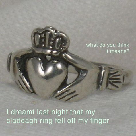 📸 pinterest Irish Wedding Rings, Loyalty Friendship, Ring Aesthetic, Invisible Crown, Silver Claddagh Ring, Irish Ring Claddagh, Irish Rings, Friendship Ring, Irish Claddagh