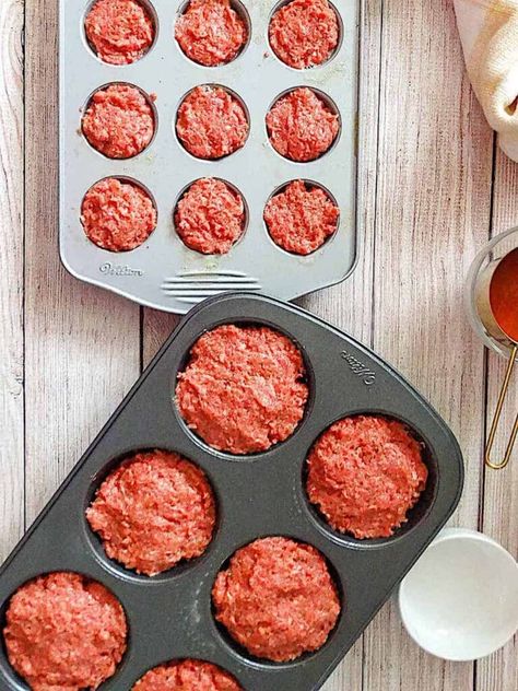 Recipes For Dinner Meat, High Protein Meatloaf, Protein Meatloaf, Muffin Tin Meatloaf Recipes, Recipes For Meatloaf, Muffin Pan Meatloaf, Easy Meatloaf Muffins, Muffin Tin Meatloaf, Meat Muffins