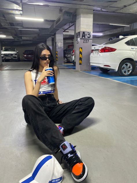 Basement, parking lot, streetwear, Y2k, pepsi, nike. Basement Pics Aesthetic, Basement Pictures Instagram, Basement Parking Aesthetic, Mall Aesthetic Photoshoot, Parking Lot Pics Aesthetic, Parking Photoshoot Aesthetic, Basement Photoshoot Ideas, Parking Lot Aesthetic Photoshoot, Picture Inspo Instagram Baddie