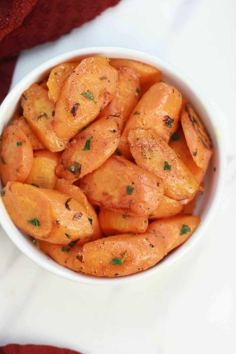 Pan Fried Carrots Recipe Fried Carrots Recipe, Pan Fried Carrots, Marlin Recipes, Pan Roasted Carrots, How To Cook Carrots, Fried Carrots, Cooked Baby Carrots, Cook Carrots, Boil Carrots