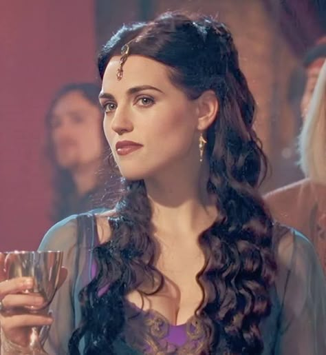 Katie Mcgrath Morgana, Morgana Le Fay, Merlin Morgana, Morgana Pendragon, Lena Luthor, Katie Mcgrath, Halloween Cosplay, Vintage Aesthetic, Cute Anime Character