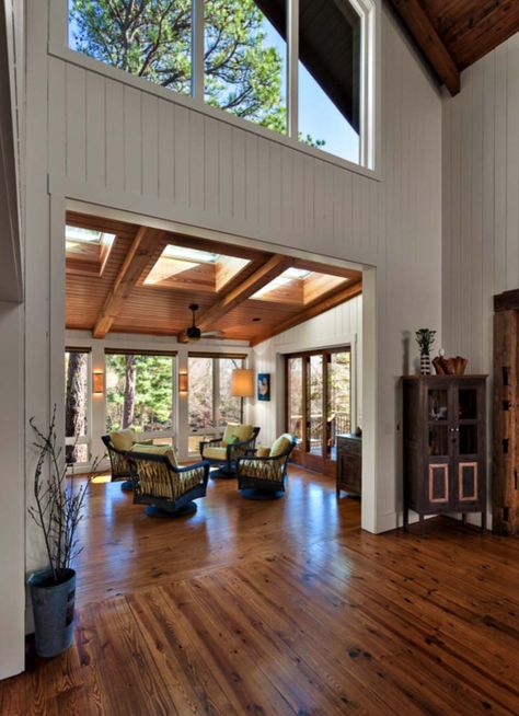 A cozy farm house surrounded by woods in North Carolina Solarium Room, Warm Farmhouse, Sunroom Addition, Sunroom Designs, Vaulted Ceilings, High Ceilings, House Inspo, Dream Home Design, The Room