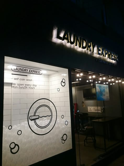 Laundromat Decor Ideas, Korean Laundromat, Cool Laundromat Ideas, Cute Laundry Mat, Laundry Cafe Ideas, Dry Cleaning Business Interior, Laundry Self Service Ideas, Self Service Laundry Shop Design, Cool Laundromat