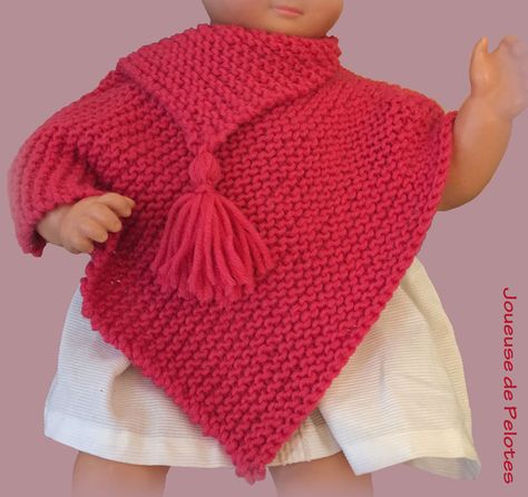 Tuto pour se mettre au Tricot. Apprendre à tricoter tout en faisant un joli poncho pour bébé Poncho Tops, Different Languages, Ponchos, Knitted Scarf, Knit Crochet, Knitted Sweaters, Crochet Patterns, Lily, Couture