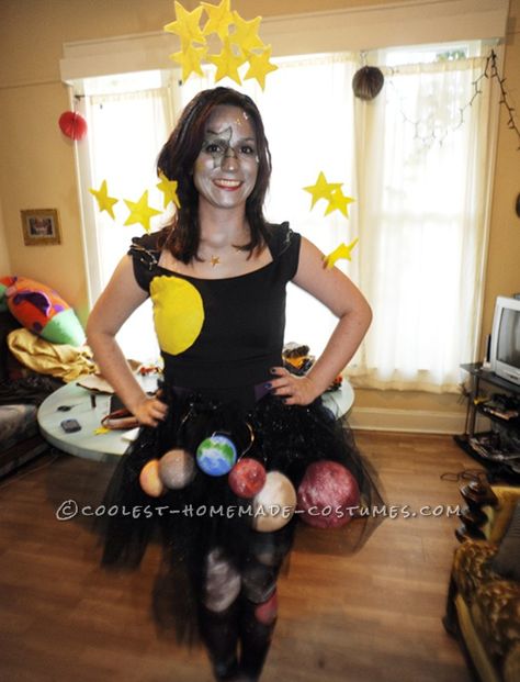 Universe Costume, Science Costumes, Ms Universe, Costumes For Work, Halloween Costumes 2014, Great Costume Ideas, Space Costumes, How To Make Tutu, Homemade Costume