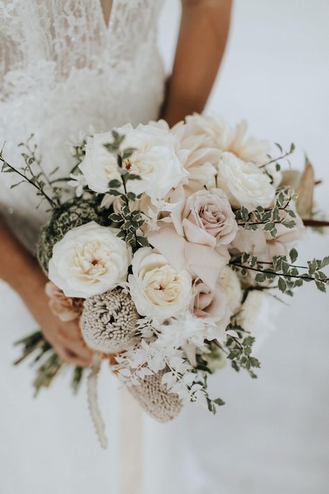 Spring Wedding, White Flowers, Bouquets, Wedding Ideas, Flowers, White