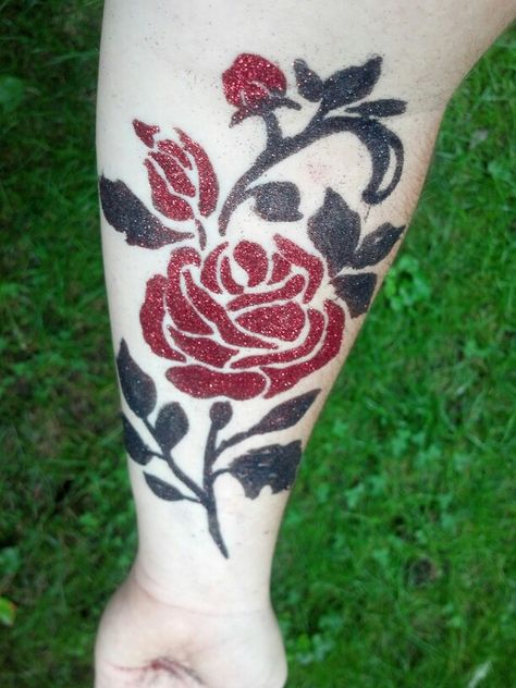 Rose Glitter, Belly Painting, Glitter Tattoo, Balloon Sculptures, Scene Fashion, Henna Tattoo Designs, Balloon Animals, Mehndi Designs For Hands, Event Ideas