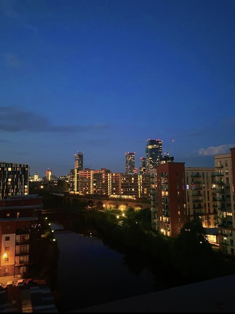 Salford University, Manchester Street, Salford City, University Of Manchester, Uni Room, Salford, Picture Perfect, New York Skyline, Manchester