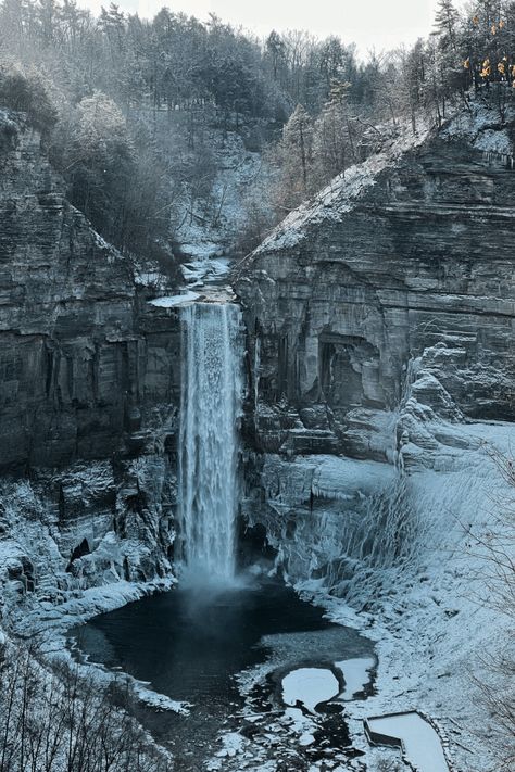 Frozen River Aesthetic, Arctic Aesthetic, Snow Waterfall, Waterfall Castle, Ice Forest, Winter Waterfall, Frozen Waterfall, Snow Water, Forest Waterfall