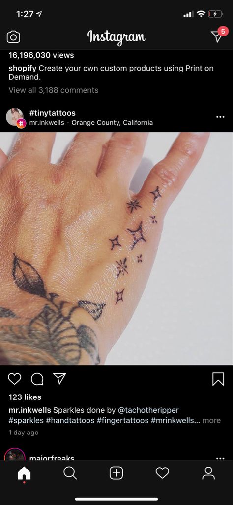 Sparkle Hand Tattoo Ideas, Sparkles On Hand Tattoo, Sparkle Finger Tattoo, Sparkle Hand Tattoo, Healthy Lifestyle Quotes, Finger Tattoo, Hand Tattoo, Design Drawings, Tattoo Design Drawings