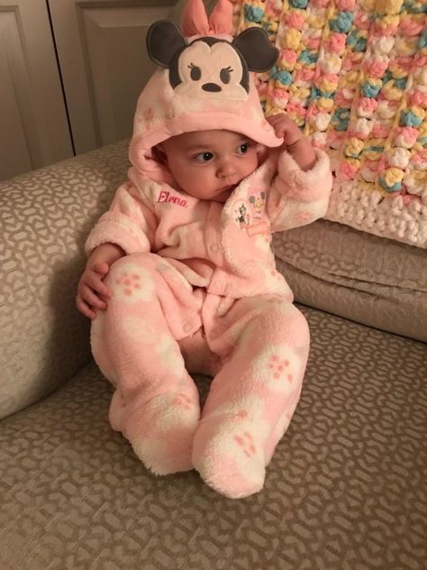 Hello Kitty Baby Clothes, Makeup Emo, Baby Selfie, Teen Makeup, Hello Kitty Baby, More Icons, Baby Tumblr, Baby Fits, Foto Baby