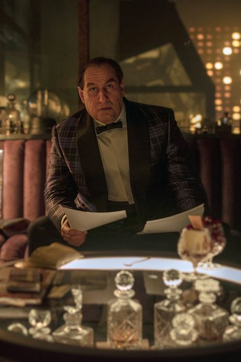 What to Know About HBO Max's "Batman" Penguin Spinoff Series The Penguin Batman, The Batman 2022, Batman 2022, Jeffrey Wright, Bob Kane, Matt Reeves, Danny Devito, Colin Farrell, Dc Movies