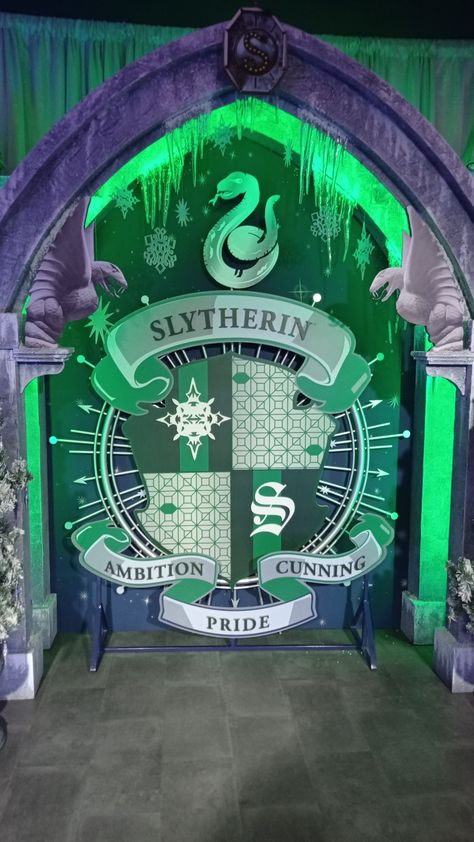 Harry Potter Slytherin Hogwarts Slytherin Party Ideas, Slytherin Birthday Party Decorations, Slytherin Birthday Party, Yule Ball Slytherin, Slytherin Student, Slytherin Common Room, Birthday Themes For Adults, Harry Potter Bday, Slytherin And Hufflepuff