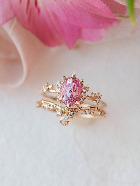 Fairytale Engagement Rings, Sofia Zakia, Cute Promise Rings, Pink Engagement, Pretty Engagement Rings, Cute Engagement Rings, Future Engagement Rings, Dream Engagement Rings, Fancy Jewelry