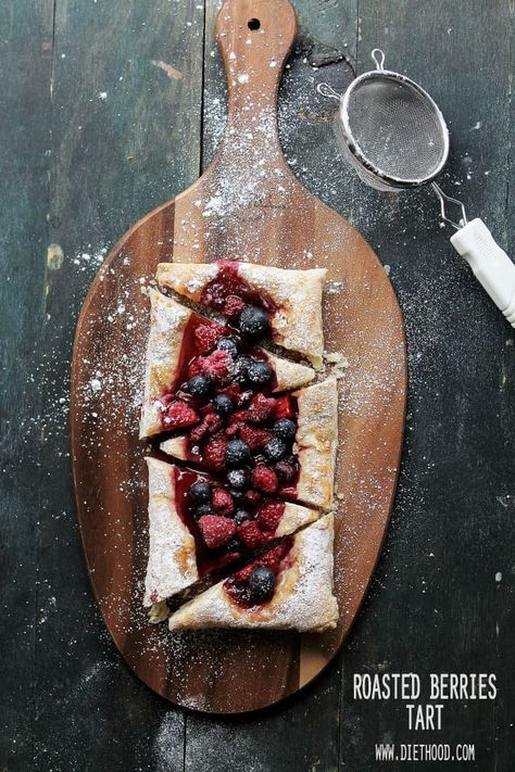 Roasted Berries Tart: This Roasted Berries Tart, made with puff pastry and fresh berries, is sweet, tart, impressive, and best of all, quick and easy! Roasted Berries, Berries Tart, Berry Tart, Sweet Tart, Tart Recipe, Pies And Tarts, Tart Recipes, Fresh Berries, Eat Dessert