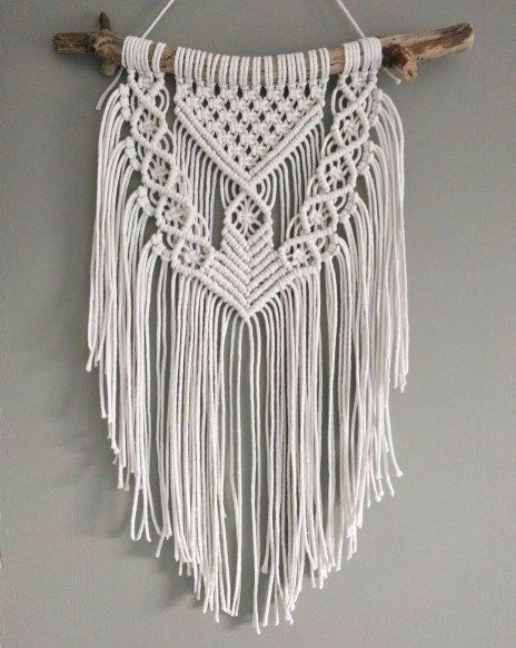 Images By Silvia Eliana Brando On Maëlisha In 2021 7C9 Art Macramé, Pola Macrame, Macrame Wall Hanger, Makramee Diy, Hanger Decor, Decorative Wall Hanging, Knots Diy, Macrame Wall Hanging Patterns, Macrame Hanger