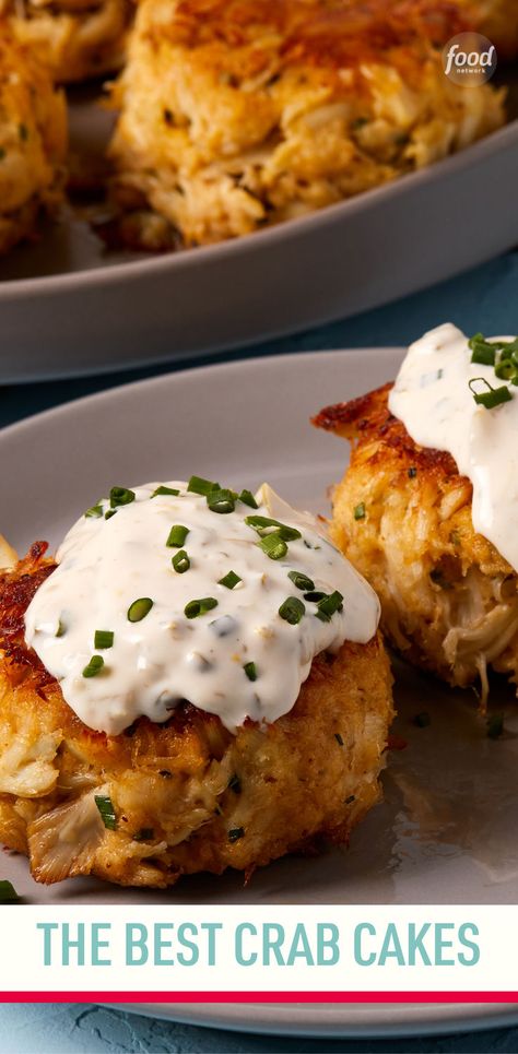 Recipe of the Day: The Best Crab Cakes 🦀 Our test kitchen developers set out to create the very best crab cakes, and we believe they did. This recipe uses high-quality jumbo lump crabmeat and just enough filler to hold everything together. Pan-frying, then finishing in the oven, creates the ultimate texture: crispy exteriors and tender interiors. Serve these with salad, corn, your favorite grilled vegetables or simply some homemade tartar sauce. Best Crab Cakes Recipe, Crab Cakes Recipe Best, Lump Crab Meat Recipes, Best Crab Cakes, Crab Cakes Recipe, Lump Crab Cakes, Crab Meat Recipes, Homemade Tartar Sauce, Crab Cake Recipe