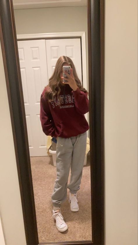 Comfy Outfit For School, Comfy School Outfits, Basic Girl Outfit, Simple Outfits For School, Casual Outfits For Teens, Cute Lazy Day Outfits, Cute Lazy Outfits, Casual School Outfits, Lazy Outfits