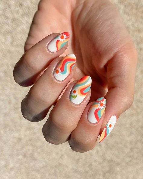 Arty Nails Art Designs, Retro Nails 60s, 70s Groovy Nails, Groovy Acrylic Nails, Groovy Wedding Nails, 50s Nails Design, Woodstock Nails, Groovy Nails Acrylic, 60s Inspired Nails