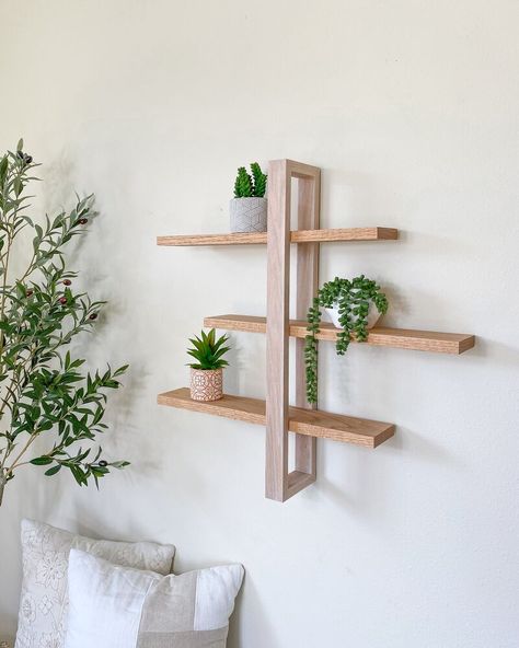 Diy Wall Shelf, Diy Wood Wall, Cat Wall Shelves, Diy Bird Bath, Modern Wall Shelf, Diy Accent Wall, Diy Wall Shelves, Floating Shelves Diy, Wood Wall Shelf