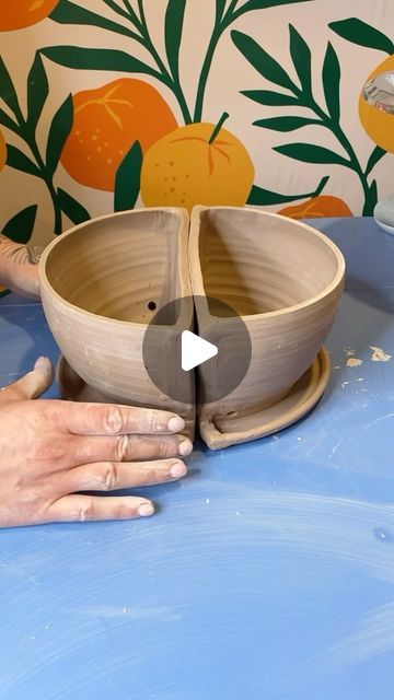 Planters Pottery, Ceramic Book, How To Make Ceramic, Handmade Ceramic Planters, Pottery Inspo, Beginner Pottery, Handmade Ceramics Pottery, Pottery Videos, Advanced Ceramics