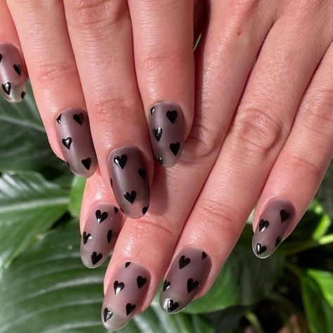 Black jelly nails with black hearts Dark Valentines Day Nails Short, Dark Nail Designs Short, Heart Nails Short, Black Heart Nails, Mail Inspo, Korean Heart, Accent Nail Designs, Plum Nails, Nails Heart